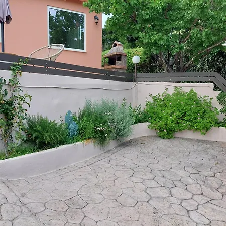 Дом отдыха Ey House Halikounas