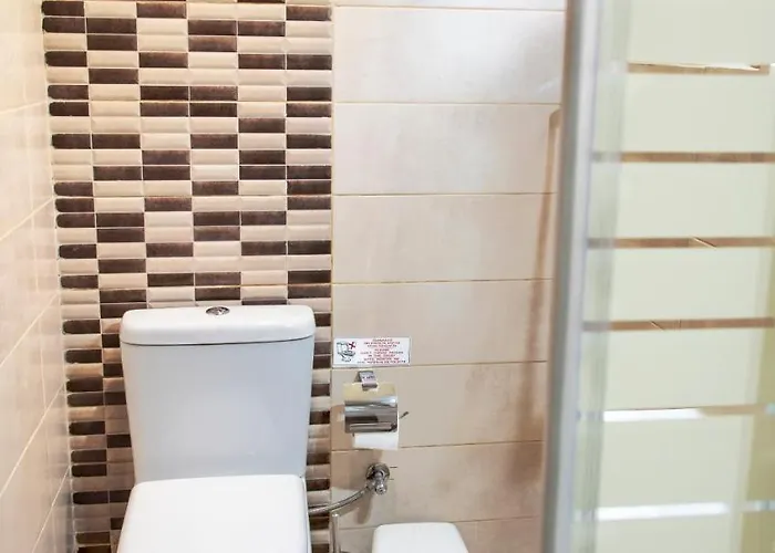 Semesterbostad Ey House *