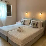 Ey House