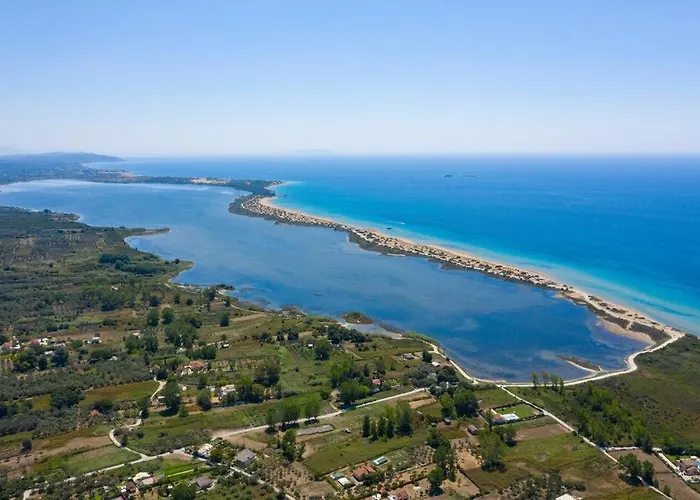 Ey House Vakantiehuis Chalikounas