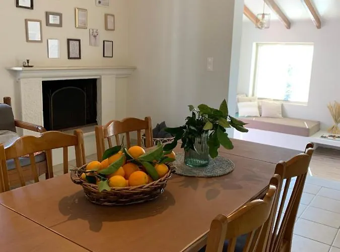 Vakantiehuis Ey House Chalikounas